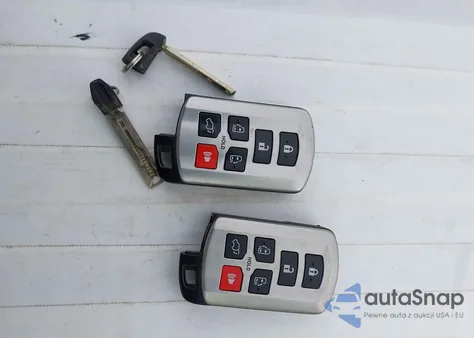 2018 Toyota Sienna Xle Premium 8 Passenger из США, поврежденный, VIN 5TDYZ3DC7JS950840